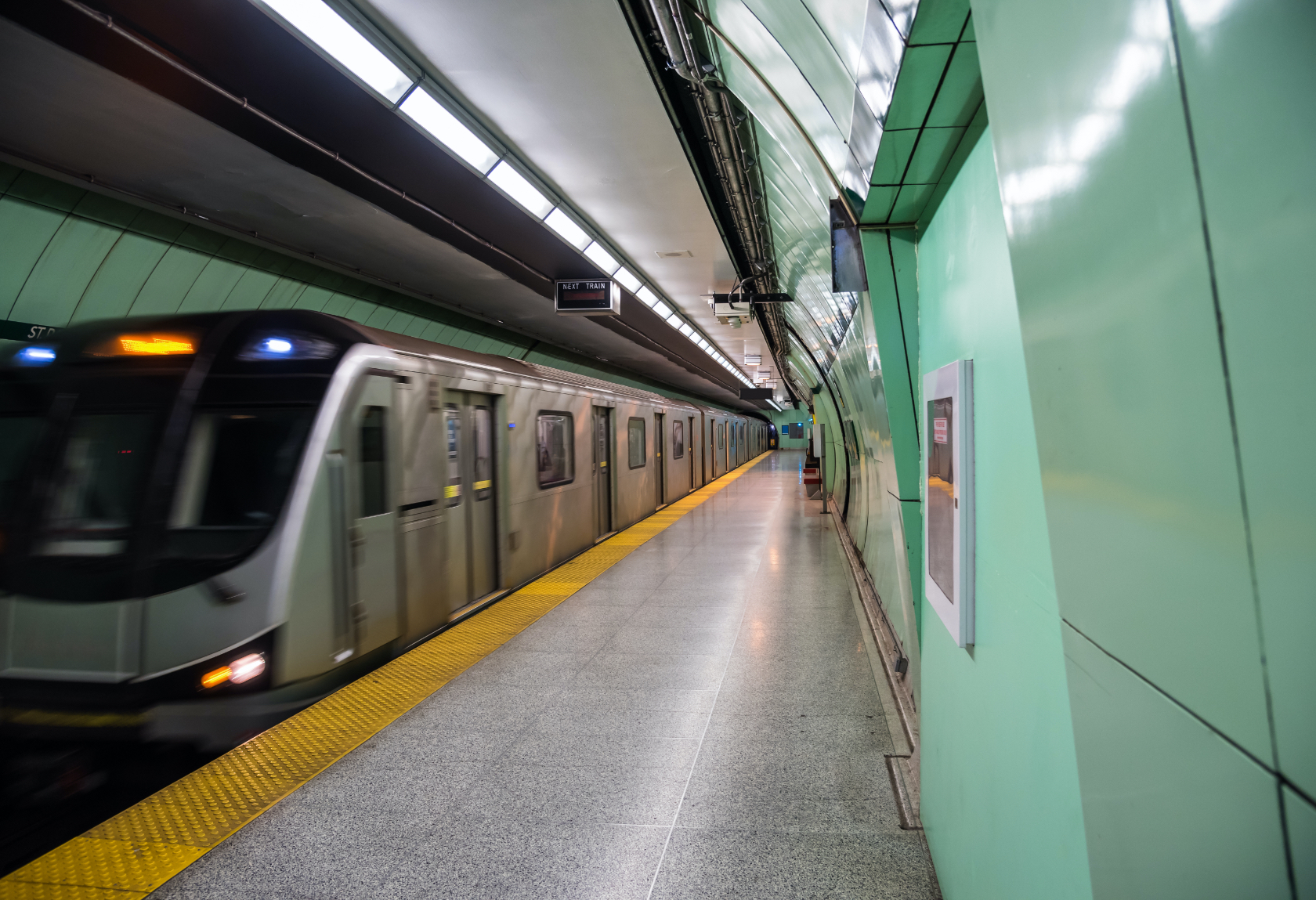 Toronto – Yonge Street Subway Extension